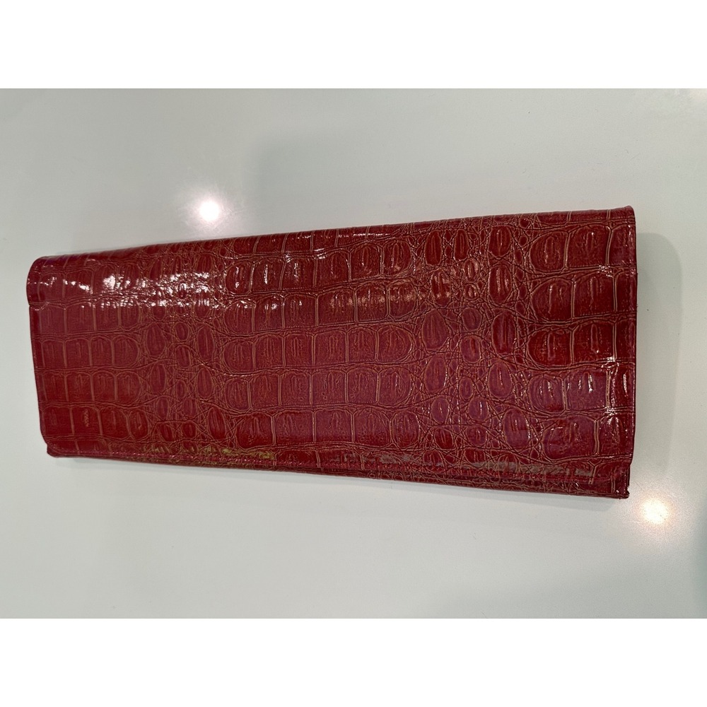 Buxton Red Faux Crocodile Embossed Patent Leather Slim Clutch Organizer